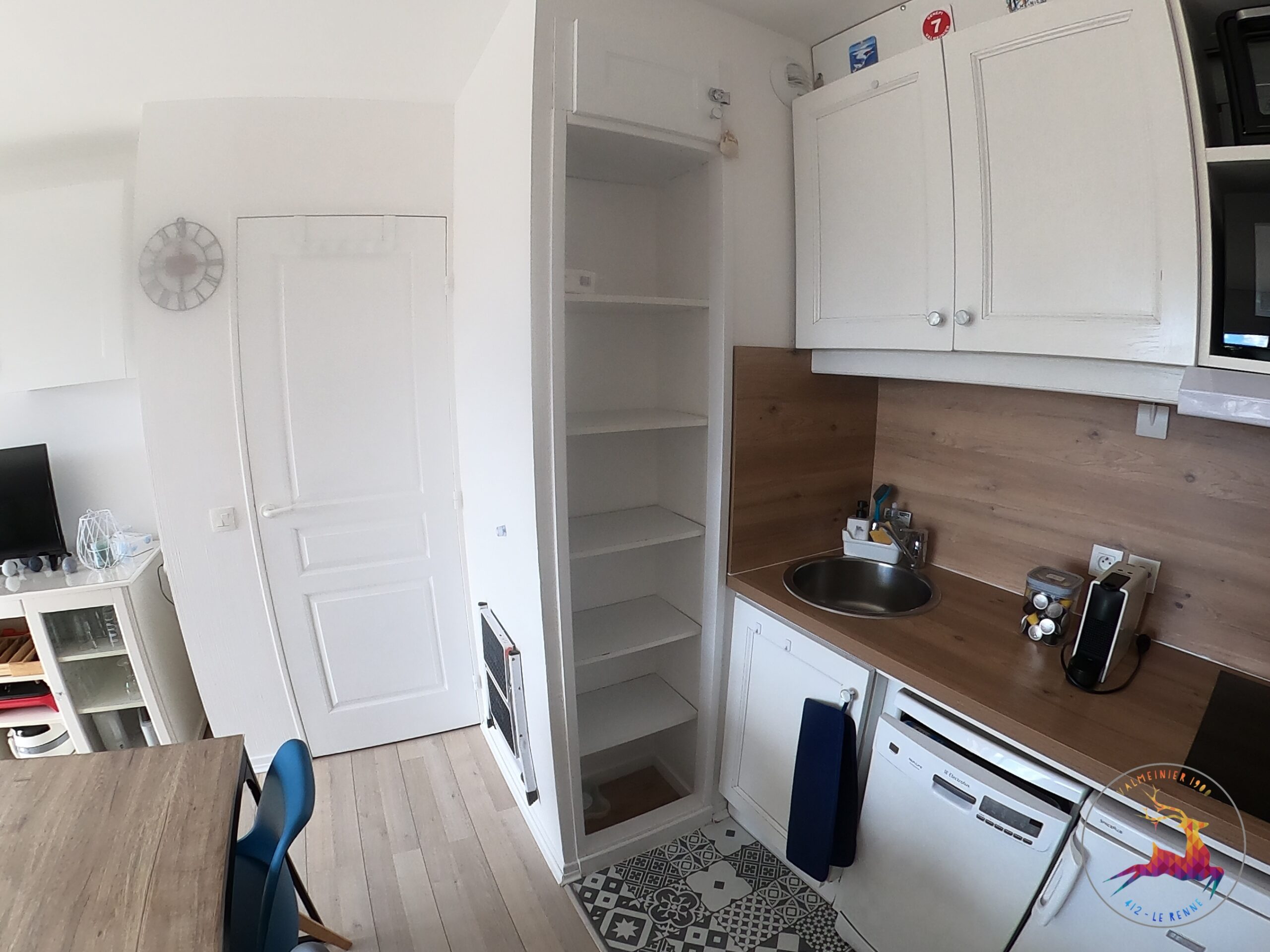 Coin cuisine aménagé et équipé